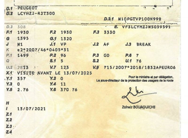 Peugeot 308 1.5 Blue-HDi Allure Business 2021 – снимка 19
