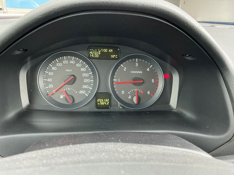 Volvo V50 2.0 D Kinetic 2008 – снимка 4