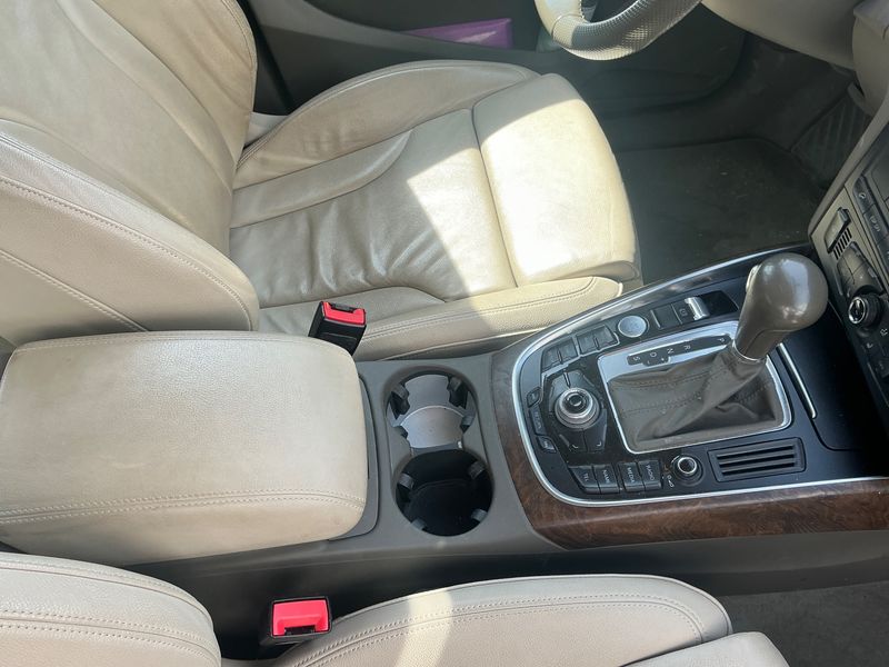 Audi Q5 3.0 V6 TDI quattro 2009 – снимка 44