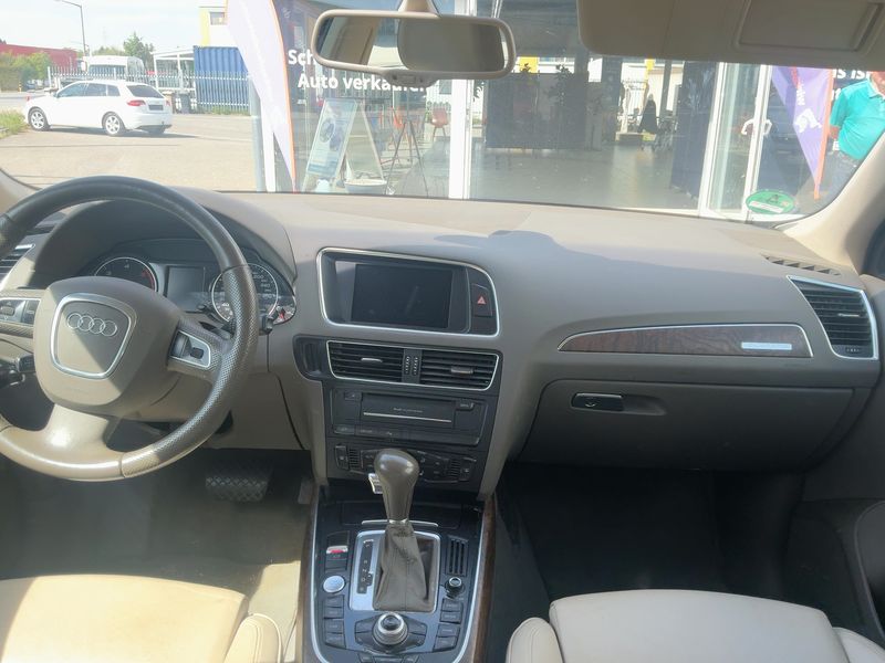 Audi Q5 3.0 V6 TDI quattro 2009 – снимка 18