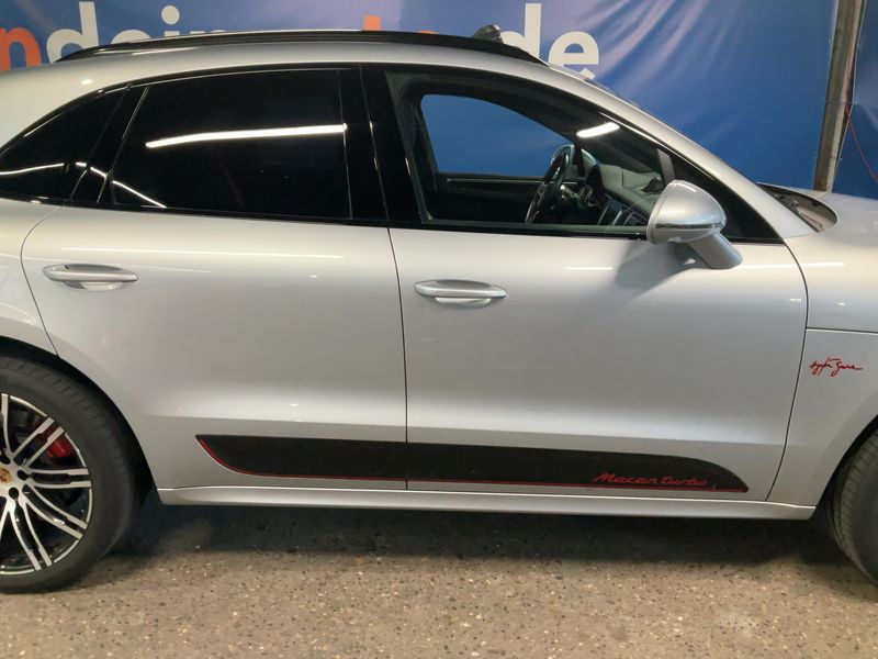 Porsche Macan Turbo Performance Paket 2018 – снимка 10