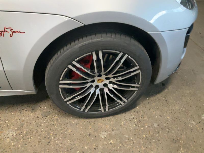 Porsche Macan Turbo Performance Paket 2018 – снимка 11
