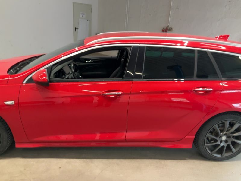 Opel Insignia Sports Tourer 2.0 CDTI GSi 4x4 2018 – снимка 4