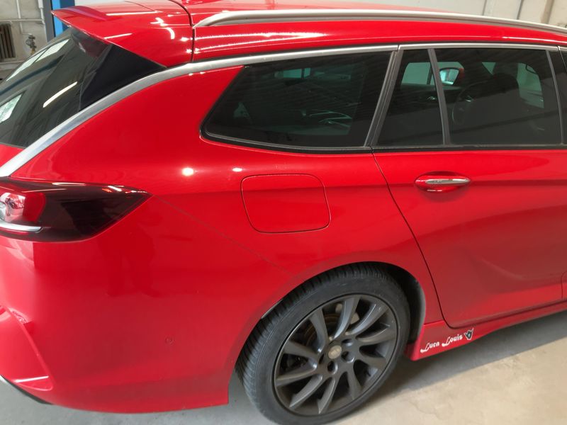 Opel Insignia Sports Tourer 2.0 CDTI GSi 4x4 2018 – снимка 8