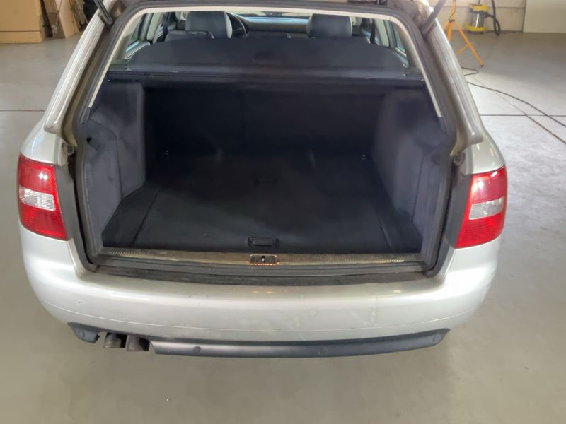Audi A6 1.9 TDI 2004 – снимка 15