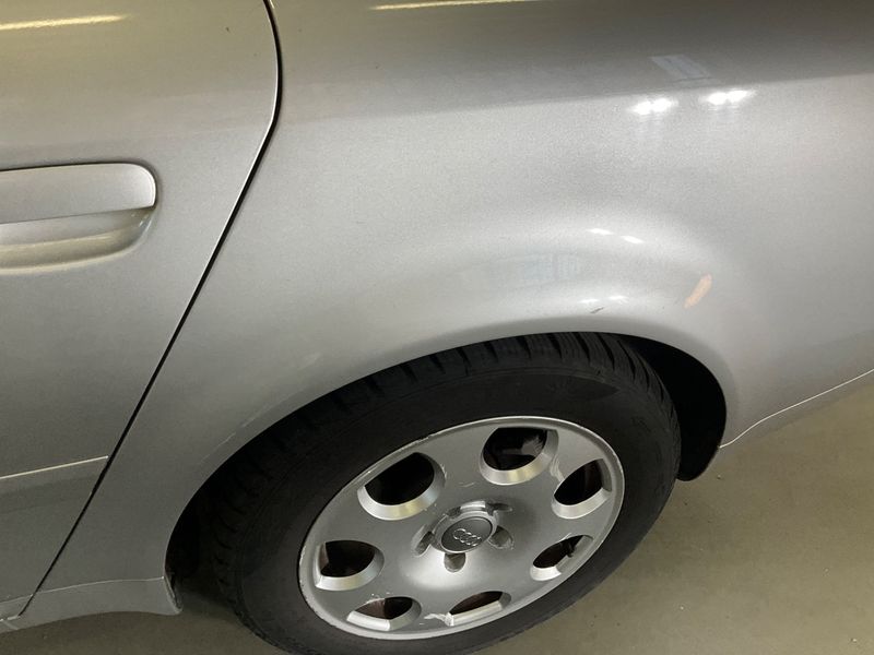 Audi A6 1.9 TDI 2004 – снимка 31