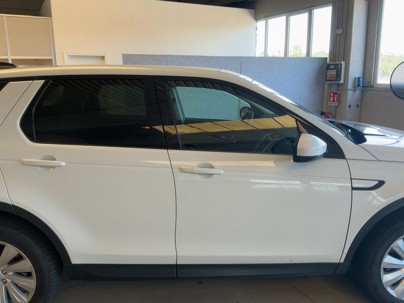 Land Rover Discovery Sport P300e Hybrid S AWD 2020 – снимка 10