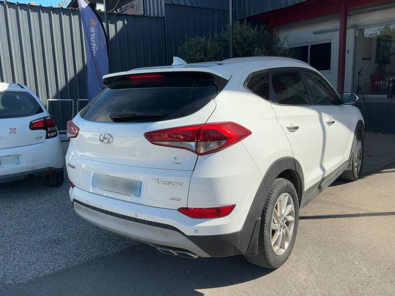 Hyundai Tucson 2.0 CRDi Style 4WD 2017 – снимка 8