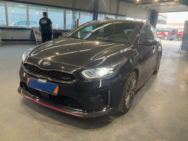 Kia pro_cee'd 1.6 TGDI GT 2021 – снимка 1
