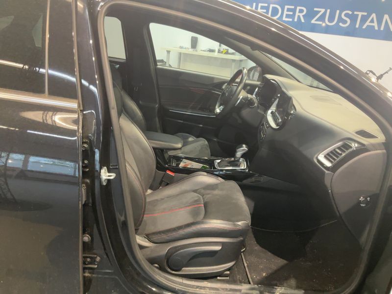 Kia pro_cee'd 1.6 TGDI GT 2021 – снимка 16