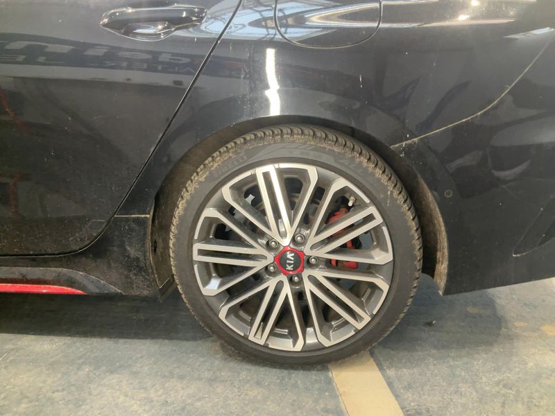 Kia pro_cee'd 1.6 TGDI GT 2021 – снимка 5