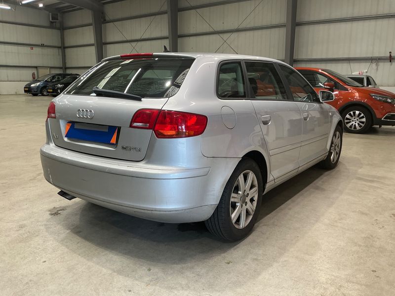 Audi A3 Sportback 2.0 TDI Attraction 2007 – снимка 2