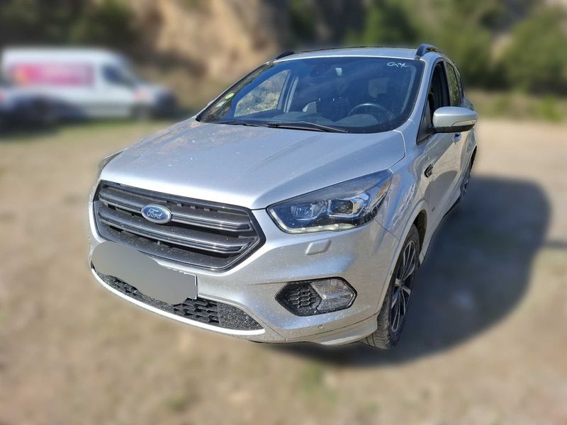 Ford Kuga 2.0 TDCi ST-Line 2017 – снимка 2