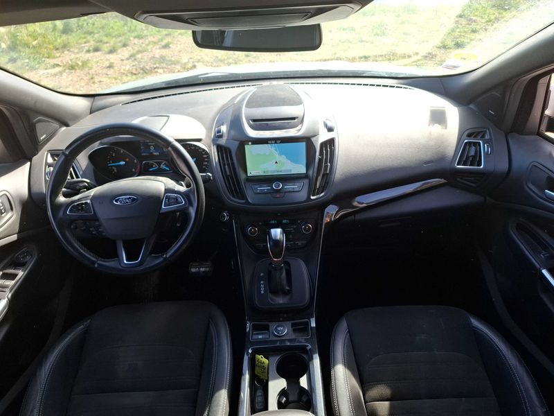 Ford Kuga 2.0 TDCi ST-Line 2017 – снимка 11
