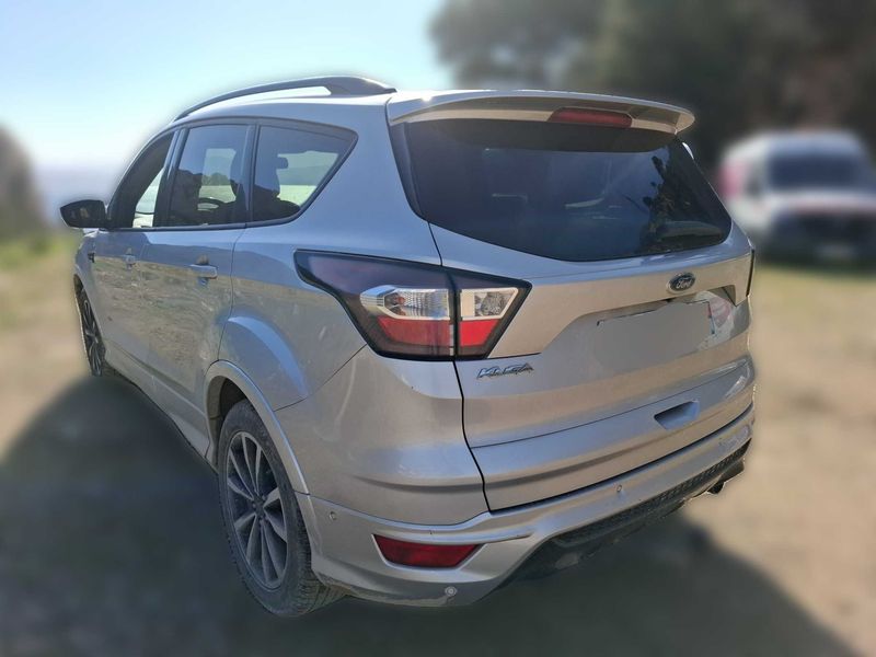 Ford Kuga 2.0 TDCi ST-Line 2017 – снимка 3