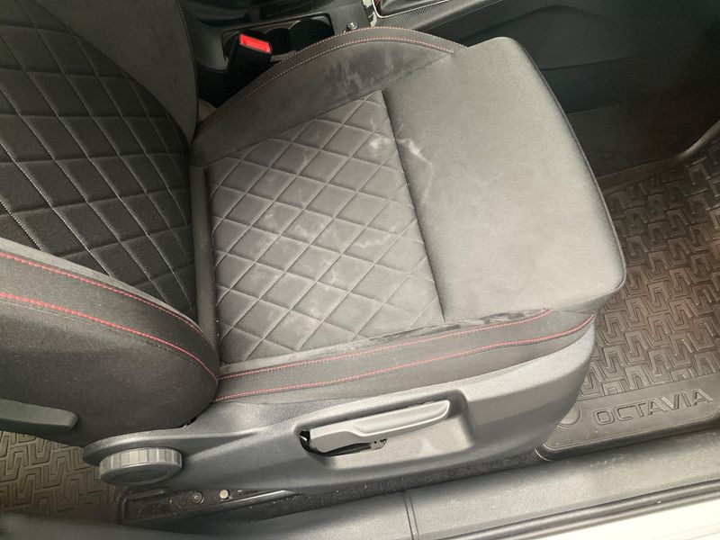 Skoda Octavia 2.0 TSI RS 245 2019 – снимка 53