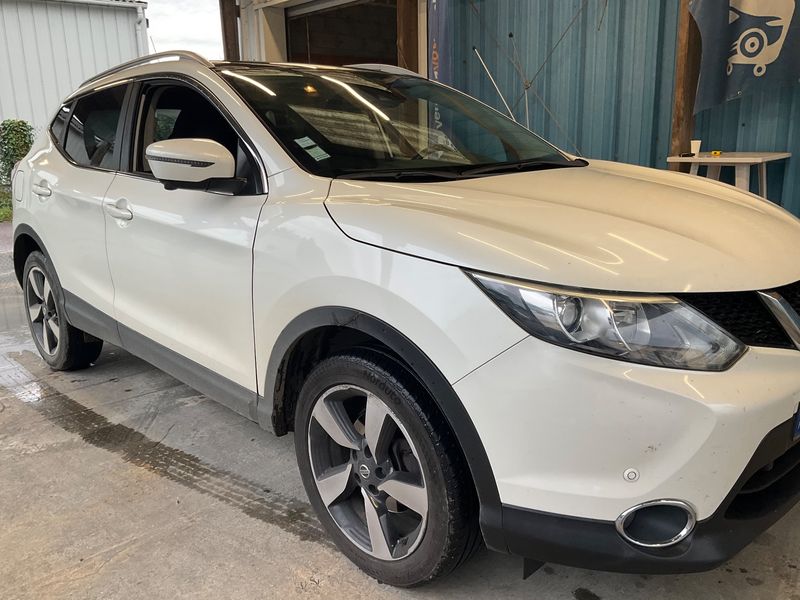 Nissan Qashqai 1.6 dCi Connect Edition 2015 – снимка 12