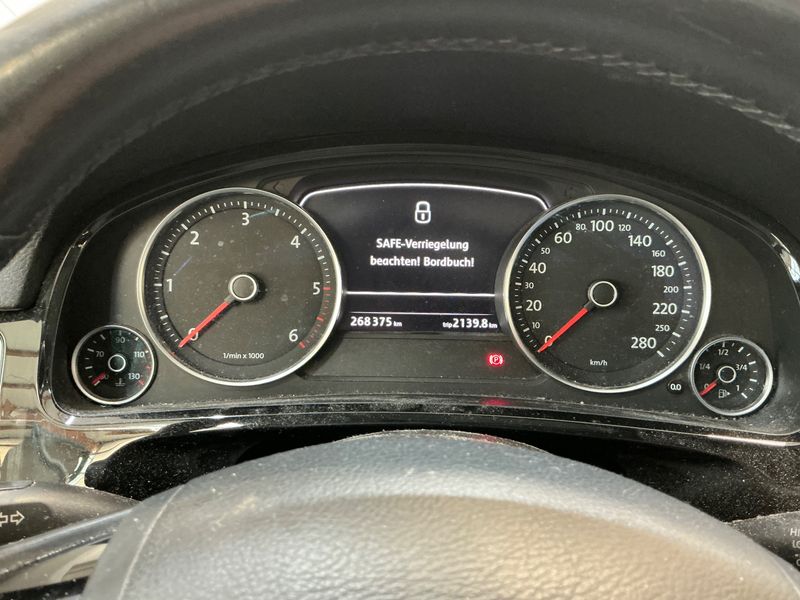 Volkswagen Touareg 3.0 V6 TDI BlueMotion Tech 2013 – снимка 18