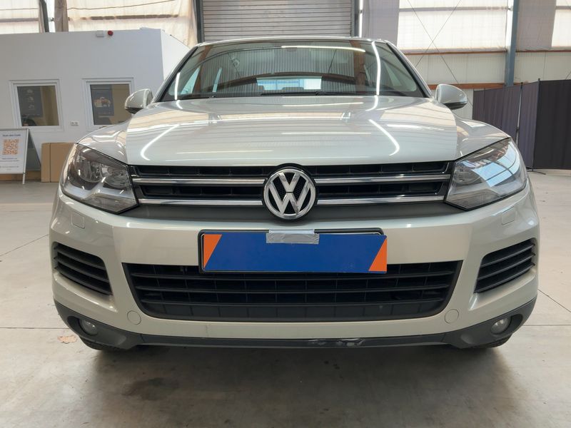 Volkswagen Touareg 3.0 V6 TDI BlueMotion Tech 2013 – снимка 14