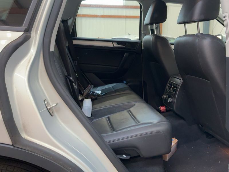 Volkswagen Touareg 3.0 V6 TDI BlueMotion Tech 2013 – снимка 19