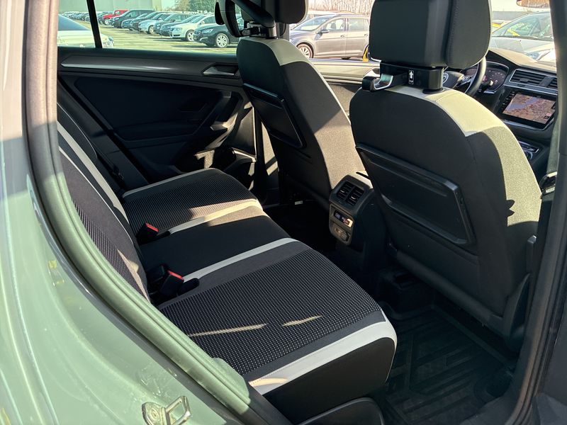 Volkswagen Tiguan 2.0 TDI OFFROAD Start-Stopp 4Motion 2020 – снимка 14