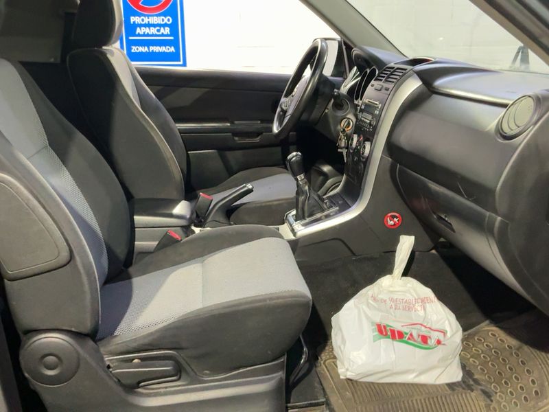 Suzuki Grand Vitara 1.6 JA 2006 – снимка 16