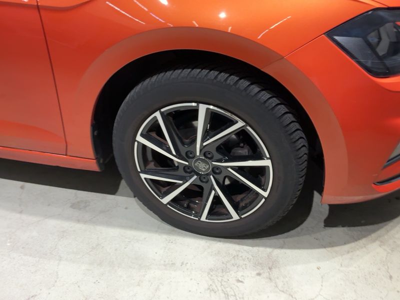 Volkswagen Polo 1.0 TSI Highline 2018 – снимка 11