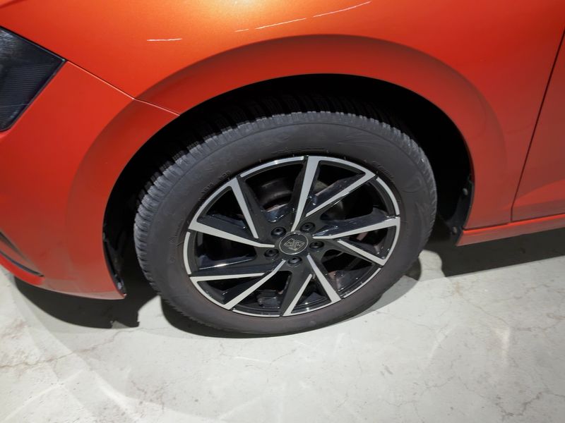 Volkswagen Polo 1.0 TSI Highline 2018 – снимка 3