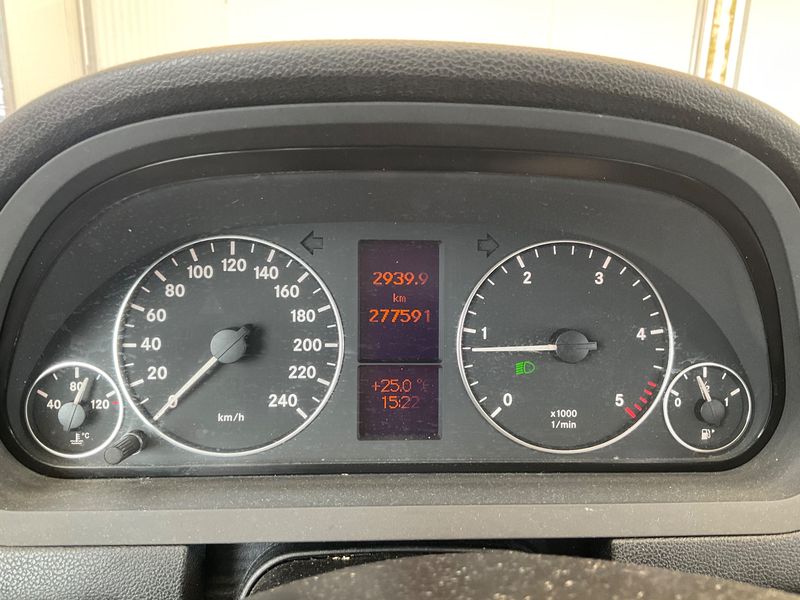 Mercedes-Benz A-Klasse A 180 CDI Avantgarde 2010 – снимка 18