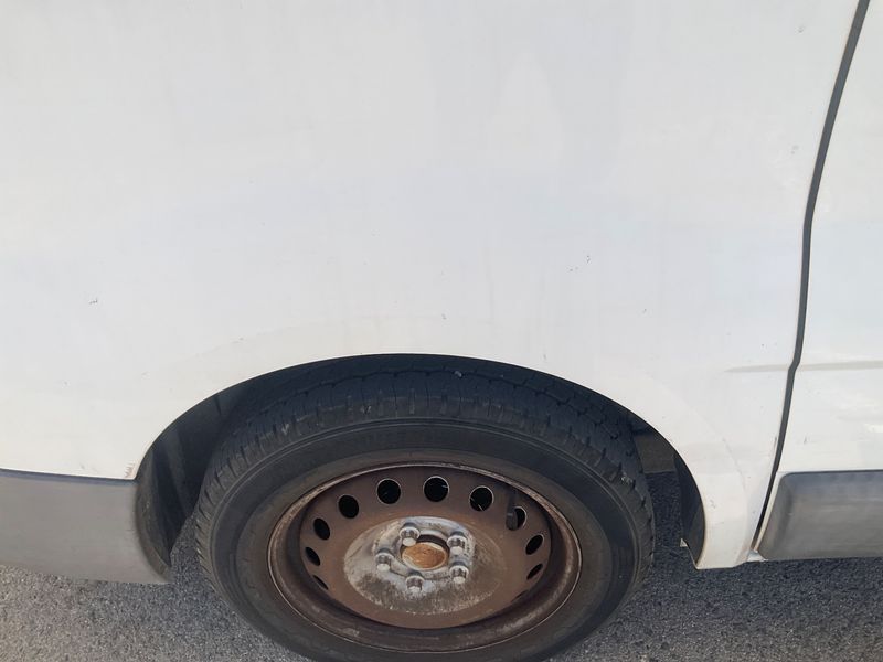 Opel Vivaro 1.9 CDTI Kombi L1H1 2,7t 2005 – снимка 23
