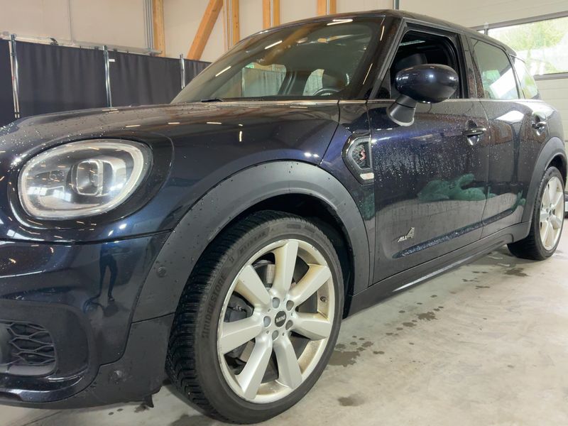 MINI Countryman Cooper S ALL4 John Cooper Works Trim 2021 – снимка 2