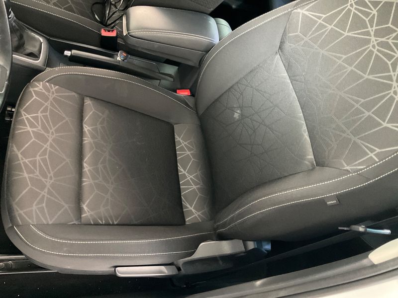 Skoda Rapid Spaceback 1.0 TSI Clever 2018 – снимка 31