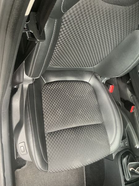 Renault Clio 1.2 TCe Energy Intens 2017 – снимка 36