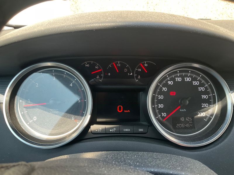 Peugeot 508 2.0 HDi Active 2011 – снимка 4