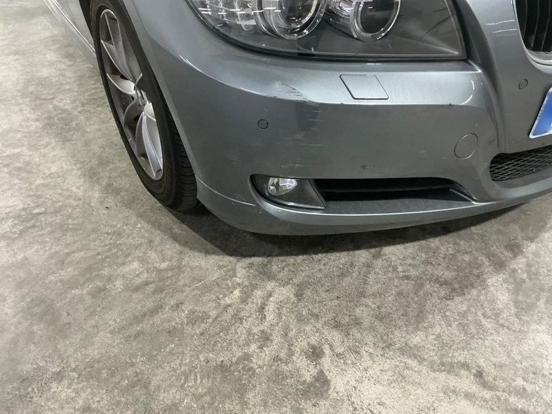 BMW 3er 320d 2009 – снимка 32