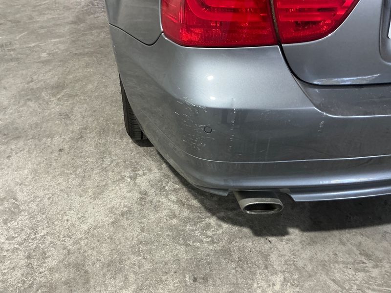 BMW 3er 320d 2009 – снимка 31