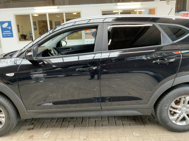 Hyundai Tucson 1.6 Comfort 2WD 2017 – снимка 4