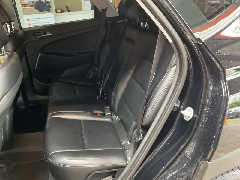 Hyundai Tucson 1.6 Comfort 2WD 2017 – снимка 19