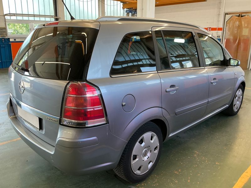 Opel Zafira 1.9 CDTI Edition 2007 – снимка 2