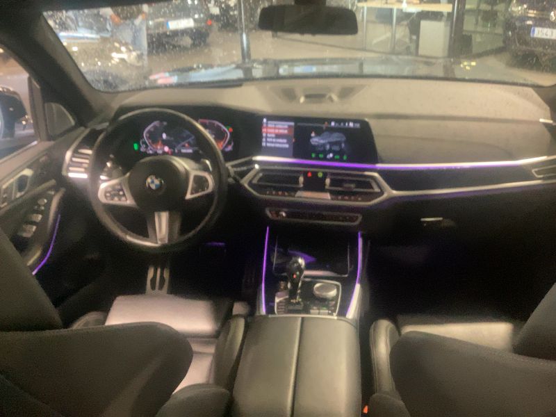 BMW X7 xDrive 30d M Sport 2021 – снимка 17
