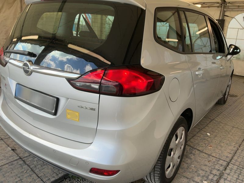 Opel Zafira Tourer 1.4 Turbo LPG Selection 2016 – снимка 8