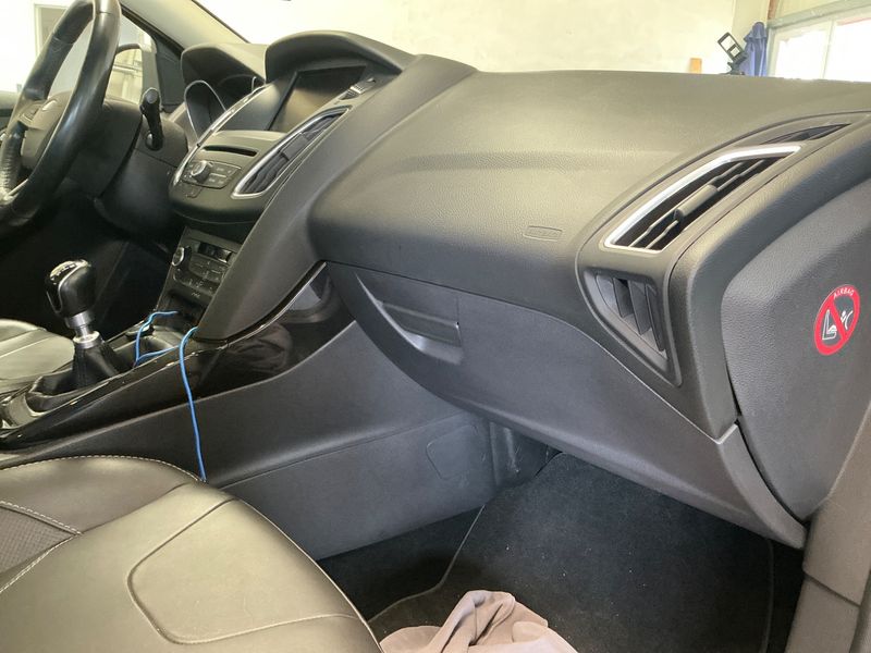 Ford Focus 1.5 EcoBoost Titanium 2015 – снимка 23