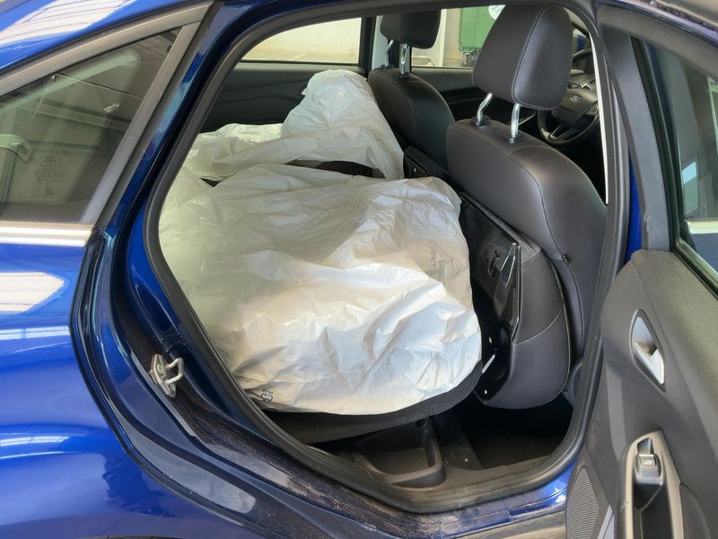 Ford Focus 1.5 EcoBoost Titanium 2015 – снимка 20