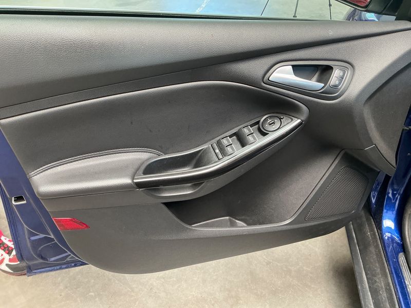 Ford Focus 1.5 EcoBoost Titanium 2015 – снимка 26