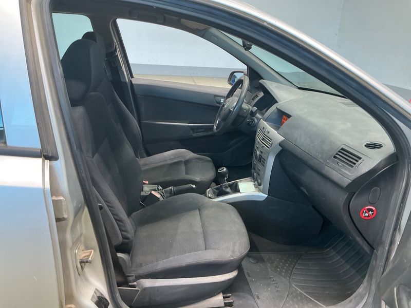 Opel Astra 1.4 Basis 2008 – снимка 3