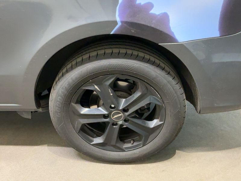 Mercedes-Benz V-Klasse V 250 d kompakt 4Matic BlueTEC Edition 2015 – снимка 5