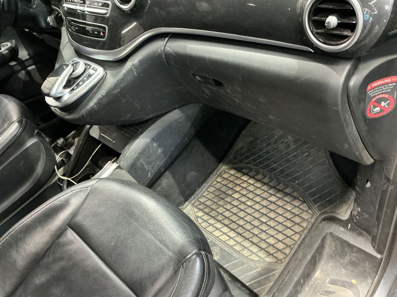 Mercedes-Benz V-Klasse V 250 d kompakt 4Matic BlueTEC Edition 2015 – снимка 41