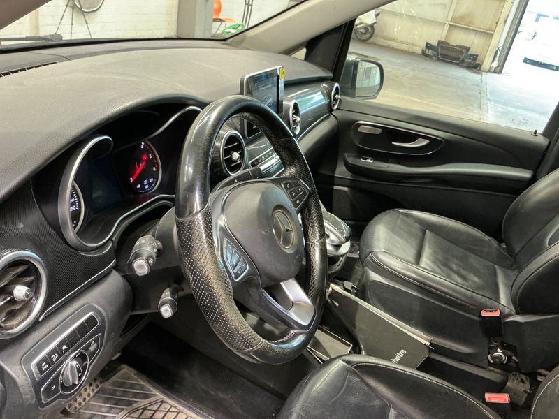 Mercedes-Benz V-Klasse V 250 d kompakt 4Matic BlueTEC Edition 2015 – снимка 38