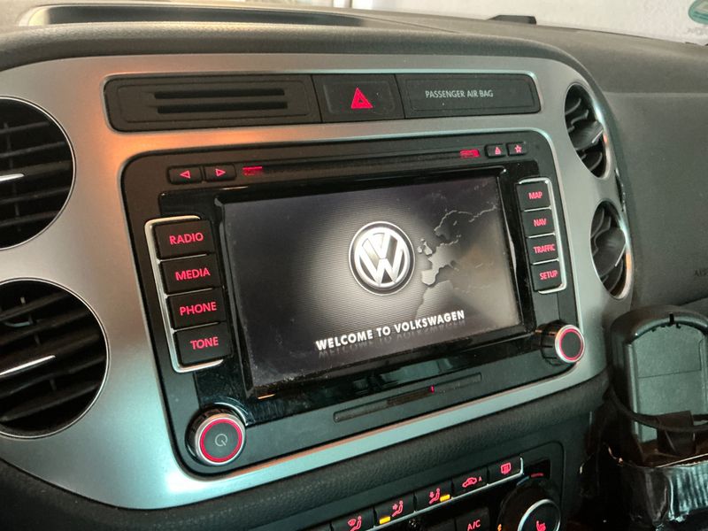 Volkswagen Tiguan 2.0 TDI Cup Sport & Style 4Motion BlueMotion Tech 2014 – снимка 25
