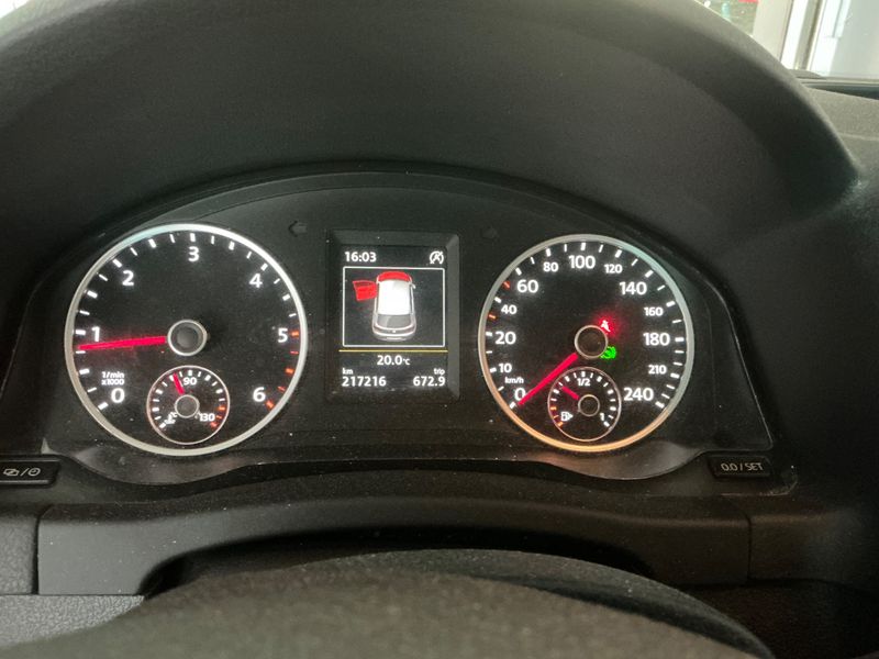 Volkswagen Tiguan 2.0 TDI Cup Sport & Style 4Motion BlueMotion Tech 2014 – снимка 19